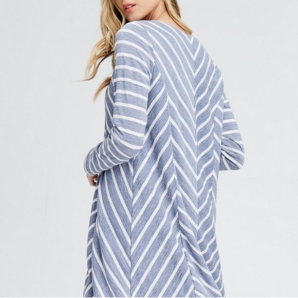 MUST GO, SALE ENDS 12/28 Crescent Chevron Dress - Picture 3 of 3